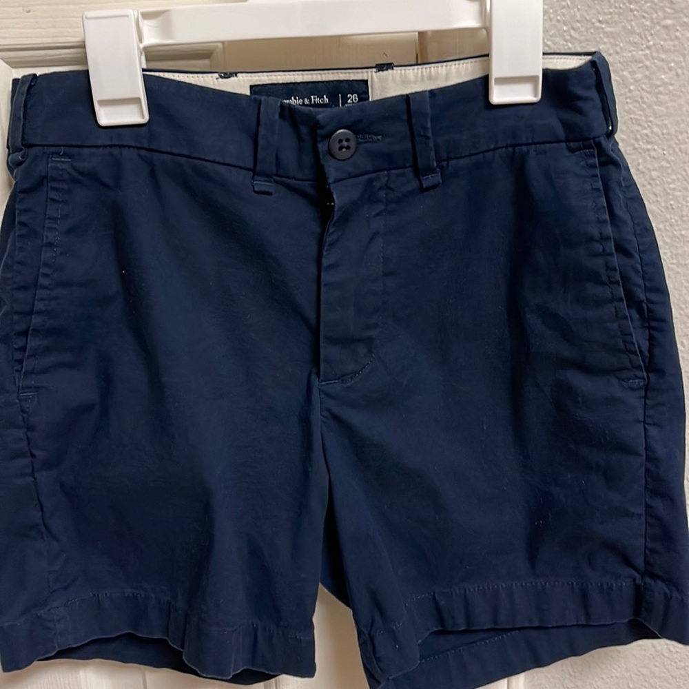 Men’s Abercrombie & Fitch Chino All Day Navy Blue Shorts Size Small 26 Inch
